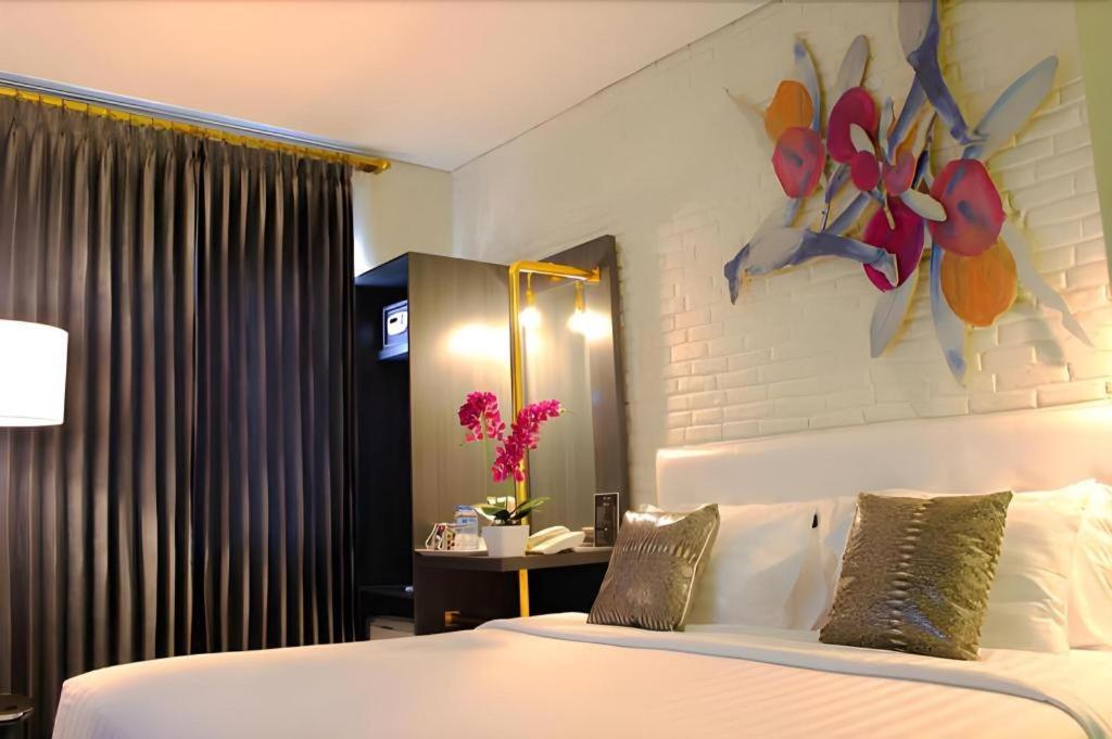Couleur Hotel Cengkareng Jakarta Exteriör bild