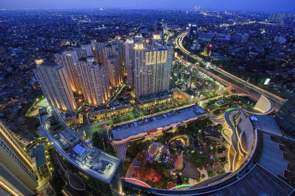 Couleur Hotel Cengkareng Jakarta Exteriör bild